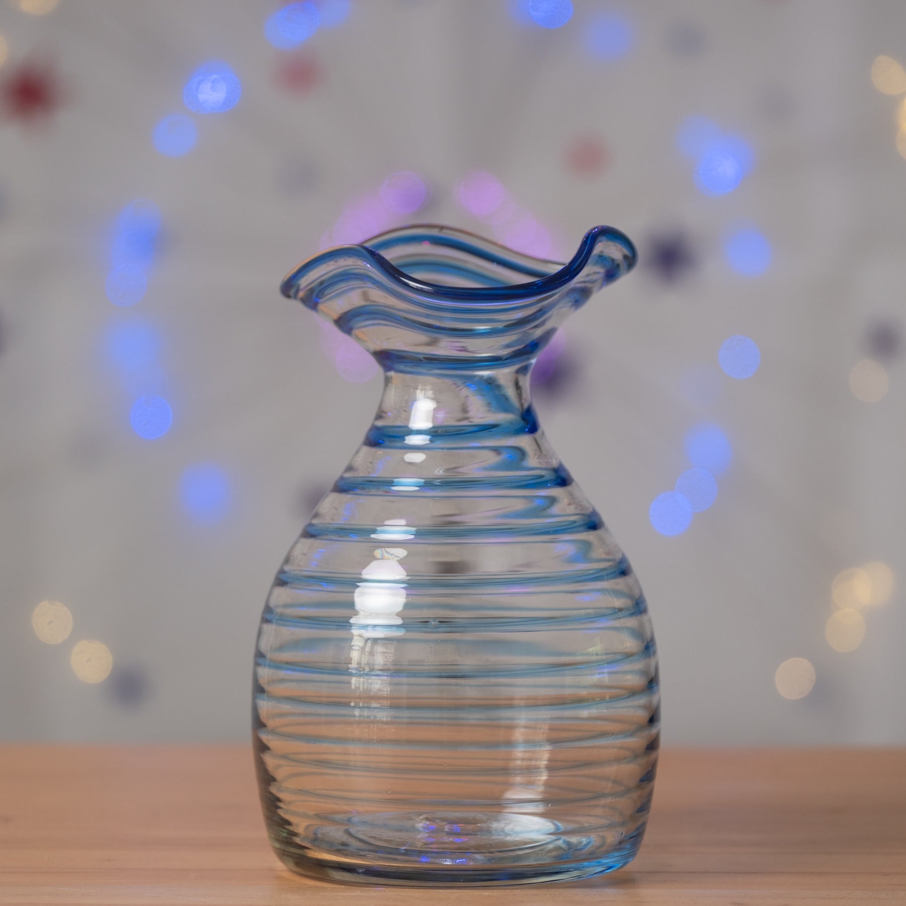 2632 Stars & Stripes Vase - Crystal with Cobalt Wrap